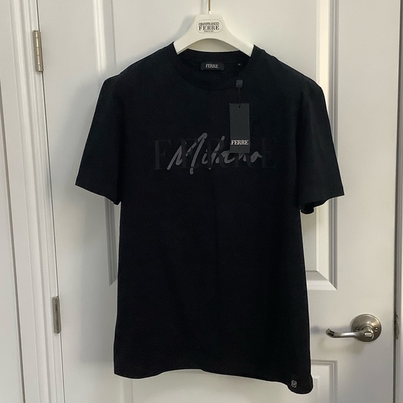 Ferre Black Short Sleeve Tee Size XL new with tag